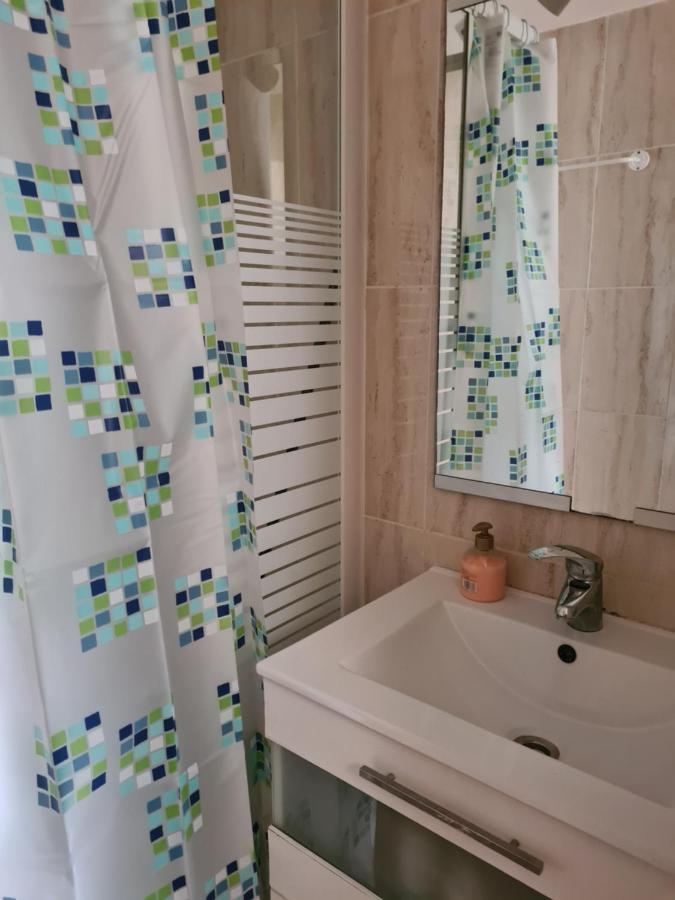 Apartamento En Pleno Centro De Nerja Eksteriør billede